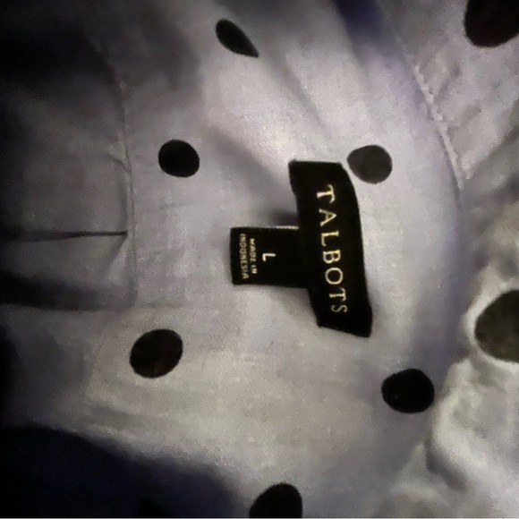 Talbots large blue polka dot shirt. - Picture 3 of 4